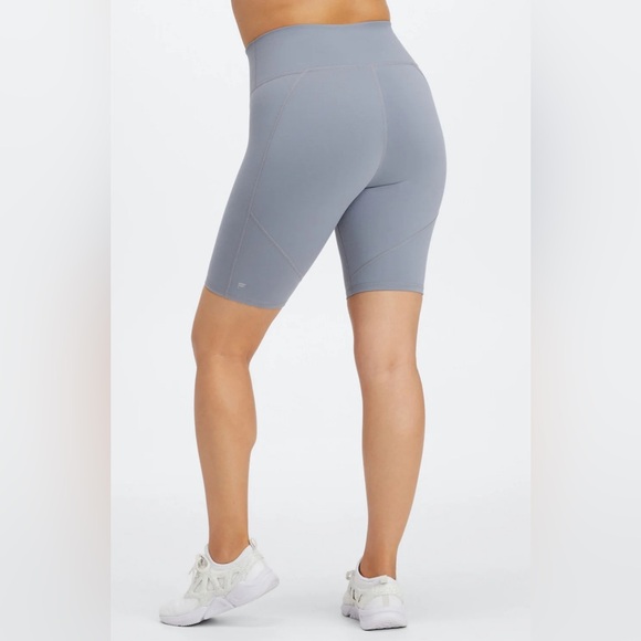 Fabletics Define Powerhold High Waisted shorts - Picture 2 of 3